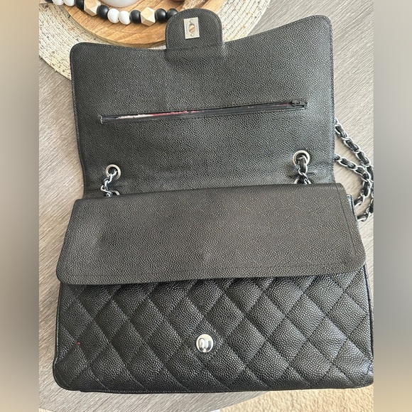 CHANEL Caviar Black Maxi Double Flap Classic Bag ( interior damage) - Picture 7 of 17